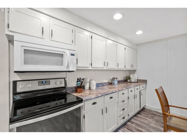 $390,000 | 106 West Jones Street, Yacolt, WA 98675