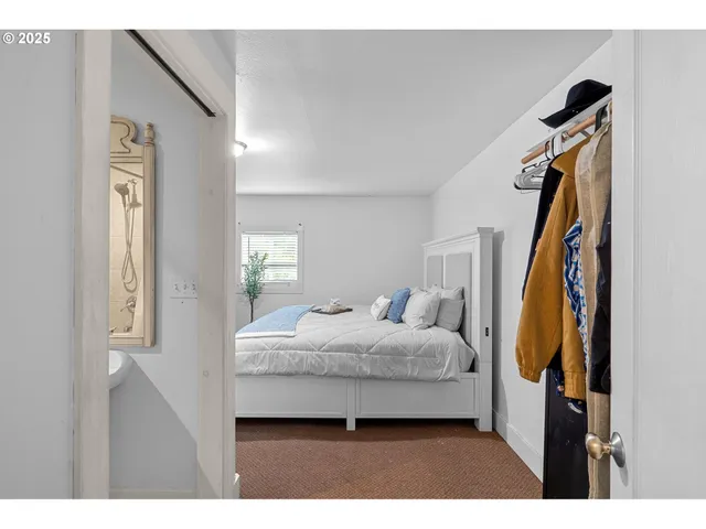 $390,000 | 106 West Jones Street, Yacolt, WA 98675