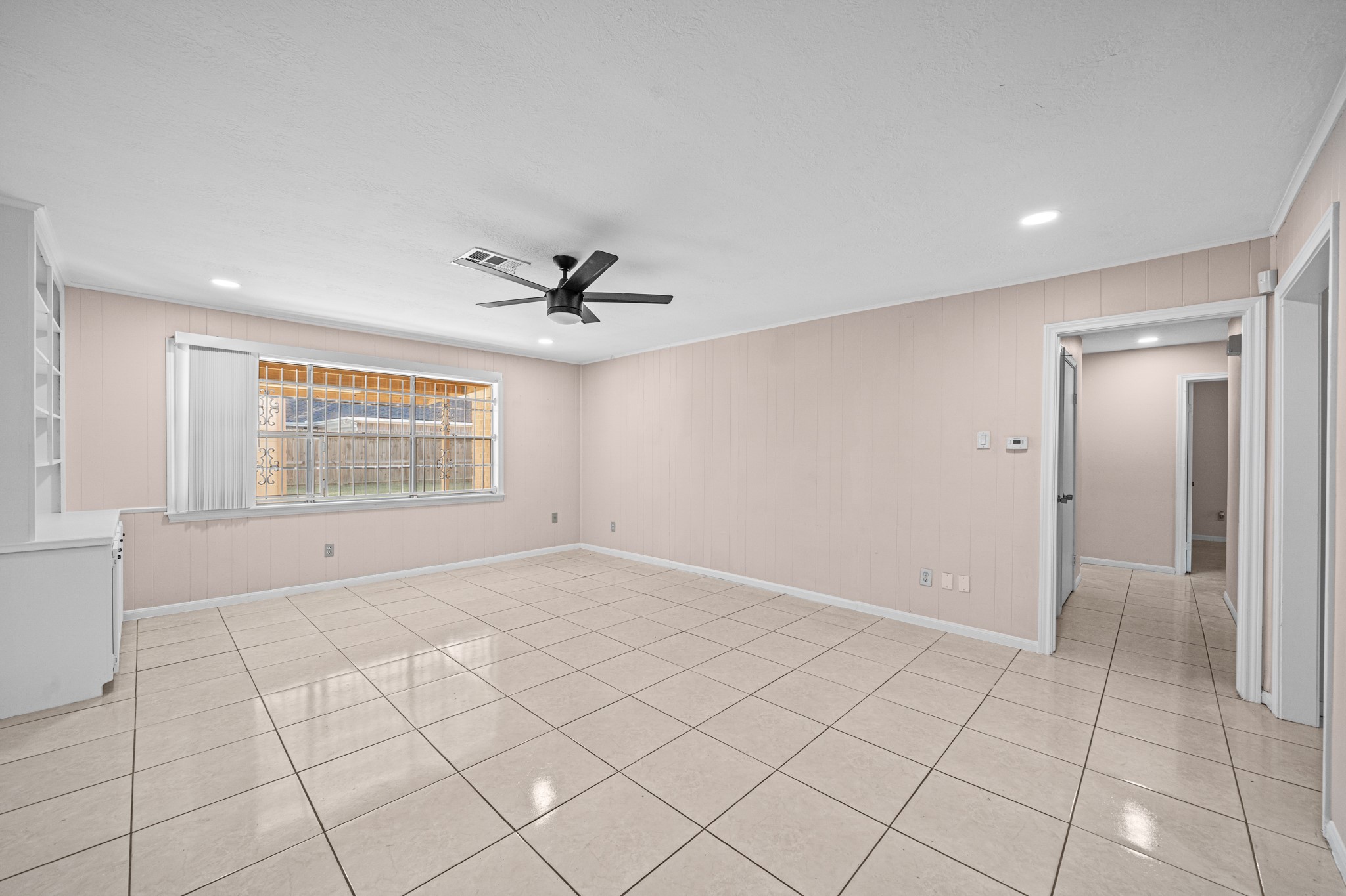 11503 High Star Drive Houston, TX 77072 - Photo 16 of 38 a view of an empty room with a window