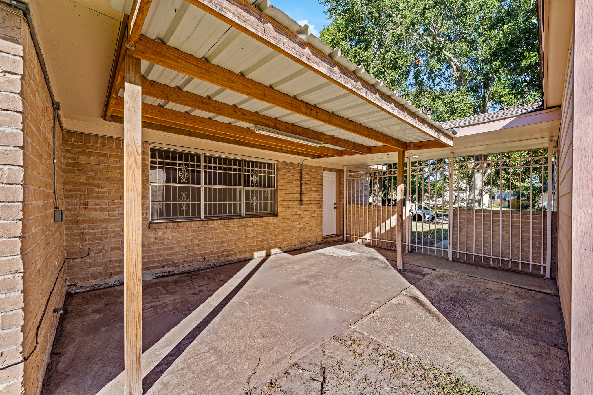 11503 High Star Drive Houston, TX 77072 - Photo 34 of 38 a house view with a backyard space