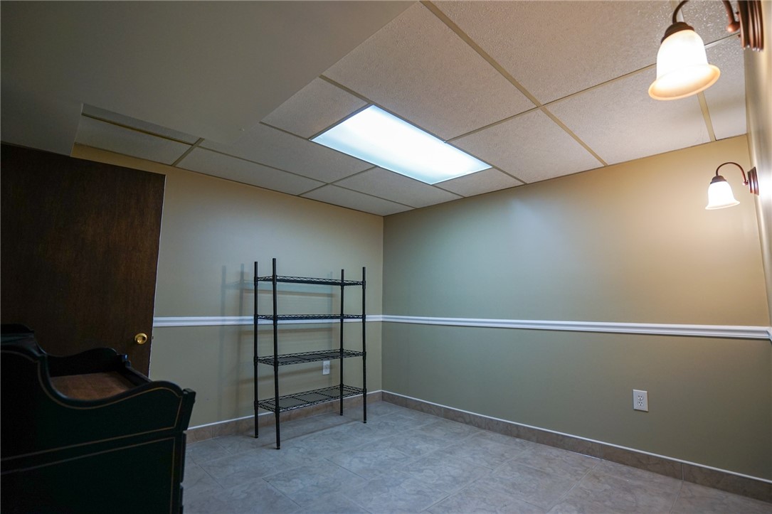 145 Stonedale Road Warwick, RI 02889 - Photo 39 of 42 Gallery Image 39