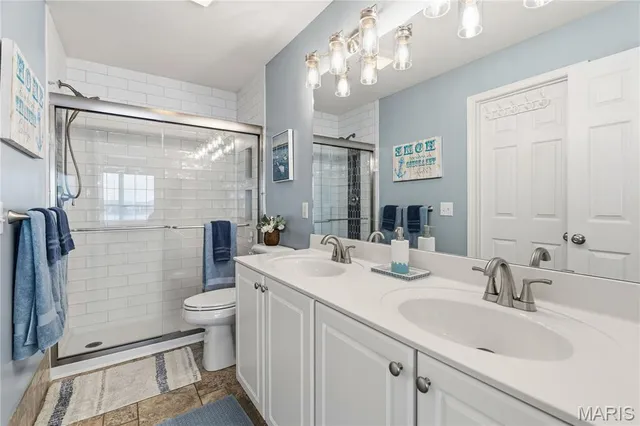 $334,500 | 1307 West Harbour Towne Drive, Unit W1307, Lake Ozark, MO 65049