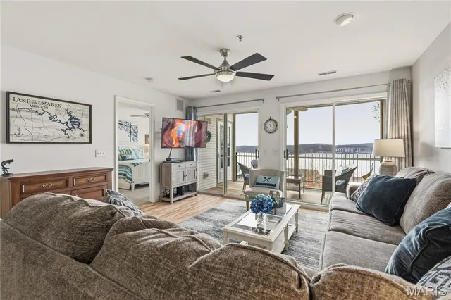 $334,500 | 1307 West Harbour Towne Drive, Unit W1307, Lake Ozark, MO 65049