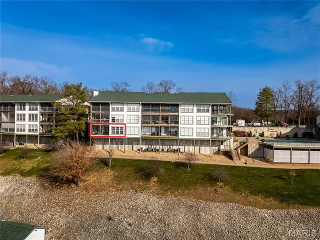 $334,500 | 1307 West Harbour Towne Drive, Unit W1307, Lake Ozark, MO 65049