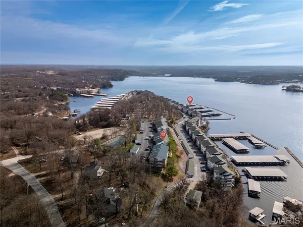 $298,000 | 1307 West Harbour Towne Drive, Unit W1307, Lake Ozark, MO 65049