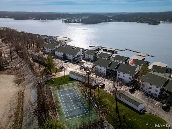 $298,000 | 1307 West Harbour Towne Drive, Unit W1307, Lake Ozark, MO 65049