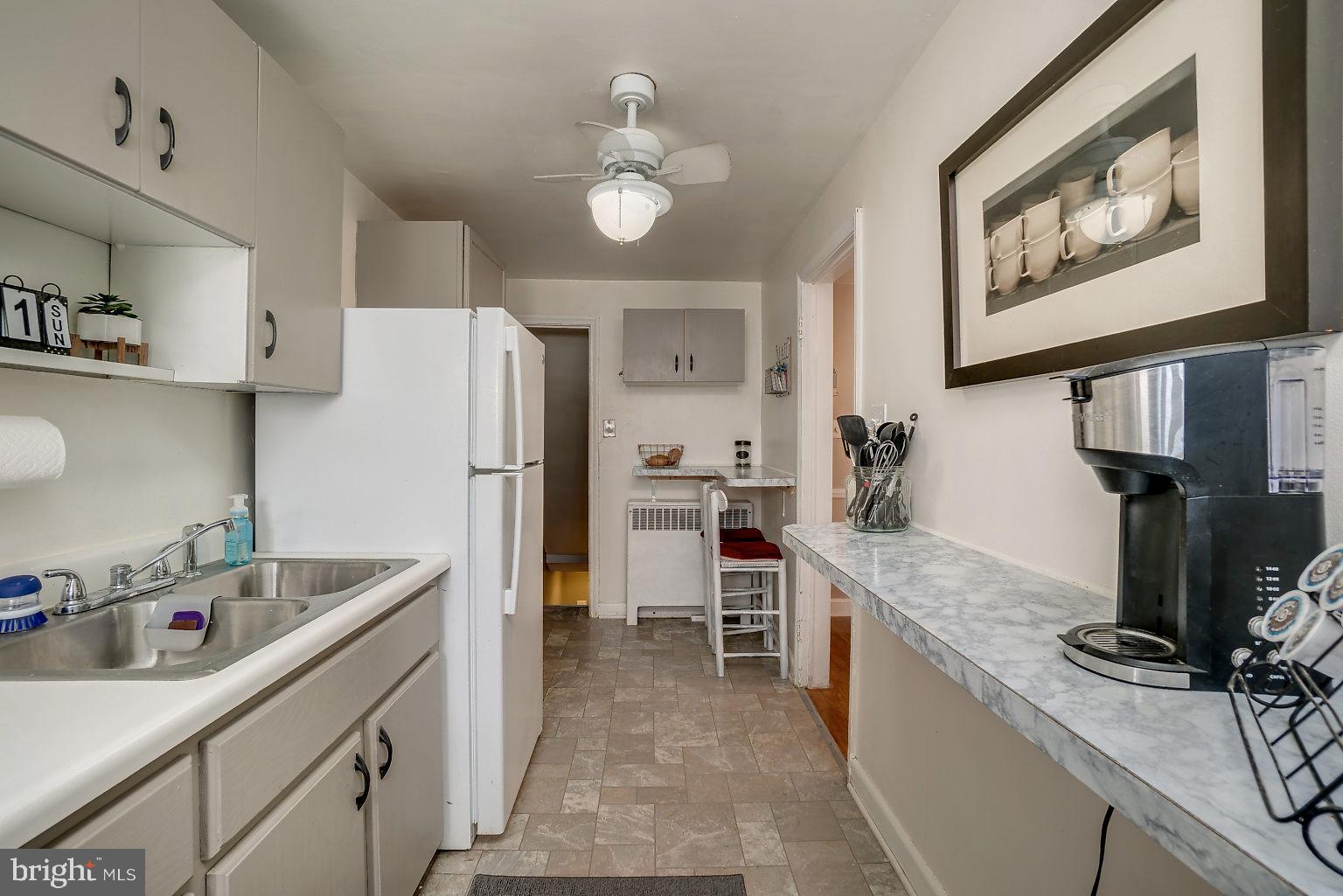 3501 Greenvale Road Baltimore, MD 21229 - Photo 9 of 33 Gallery Image 9