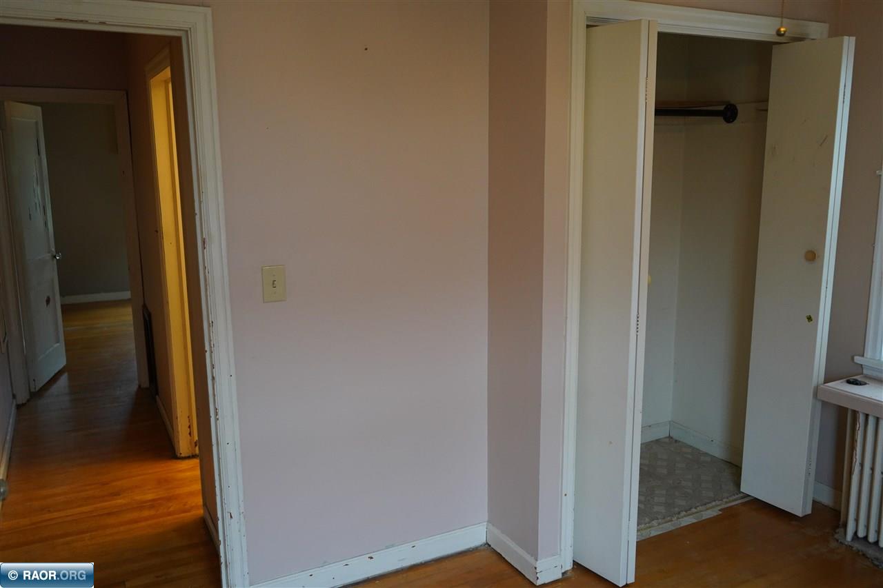 915 North 13th Street North Virginia, MN 55792 - Photo 20 of 34