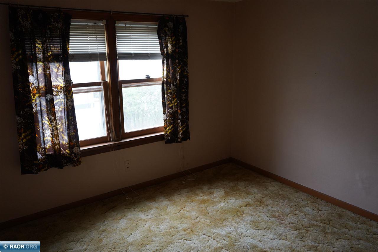 915 North 13th Street North Virginia, MN 55792 - Photo 24 of 34