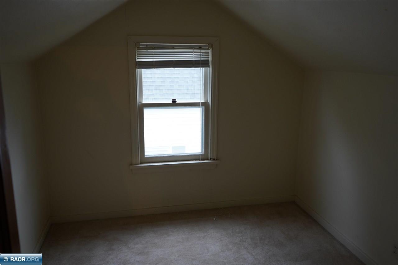 915 North 13th Street North Virginia, MN 55792 - Photo 25 of 34