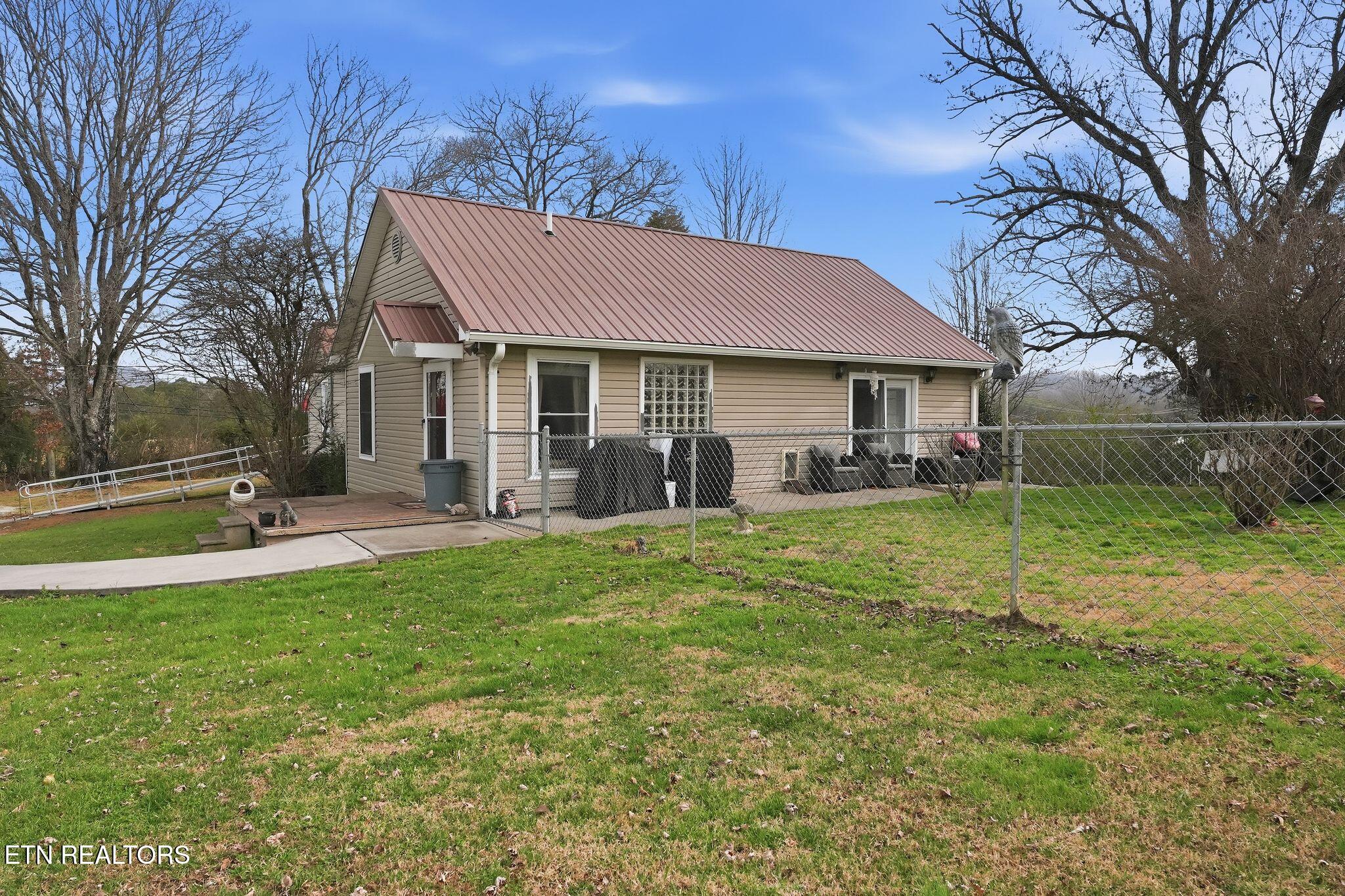 4721 Wise Springs Road Knoxville, TN 37918 - Photo 22 of 44 26_4721_Wise_Springs_Rd_Knoxville_TN_379