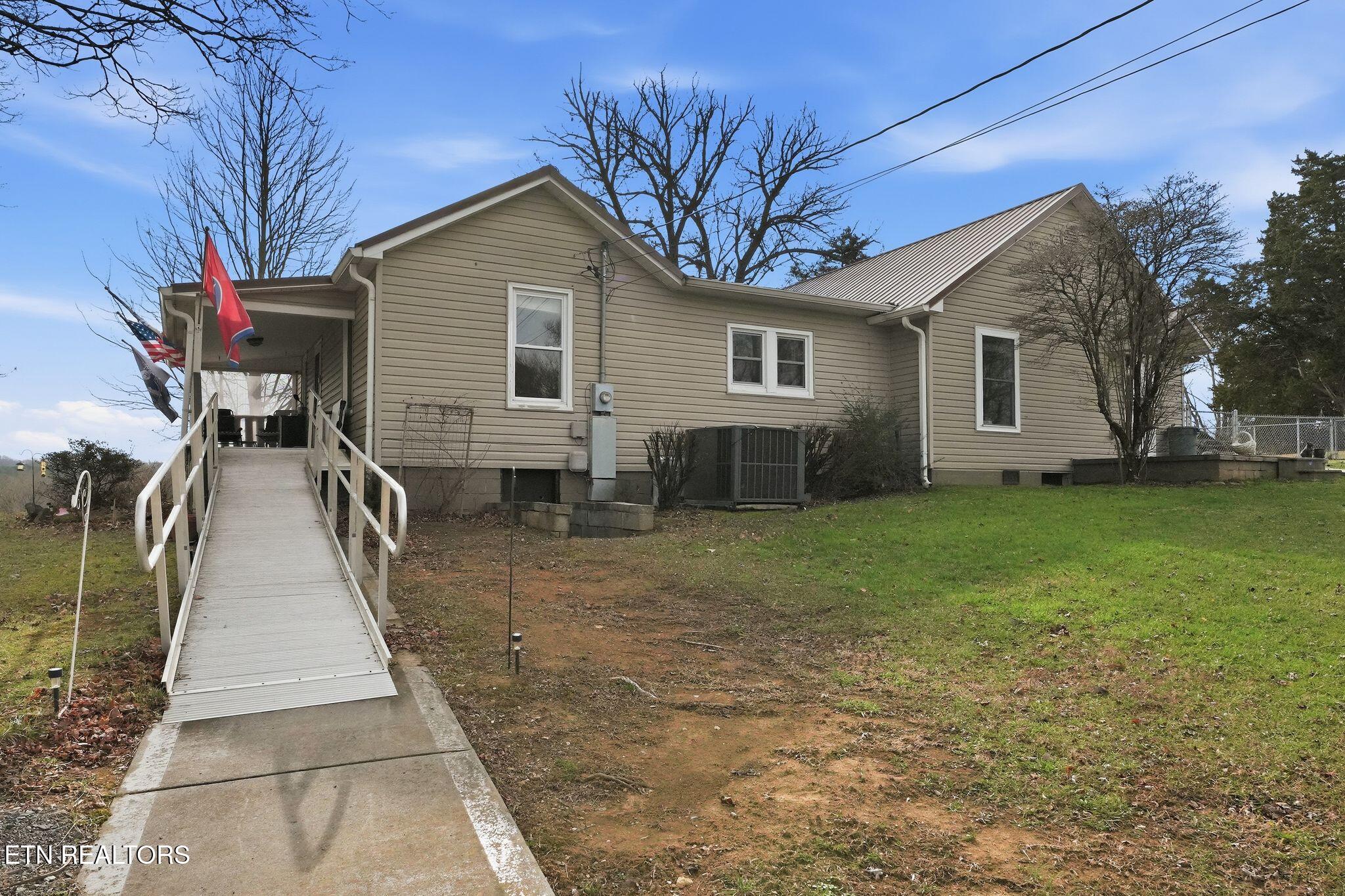 4721 Wise Springs Road Knoxville, TN 37918 - Photo 23 of 44 27_4721_Wise_Springs_Rd_Knoxville_TN_379