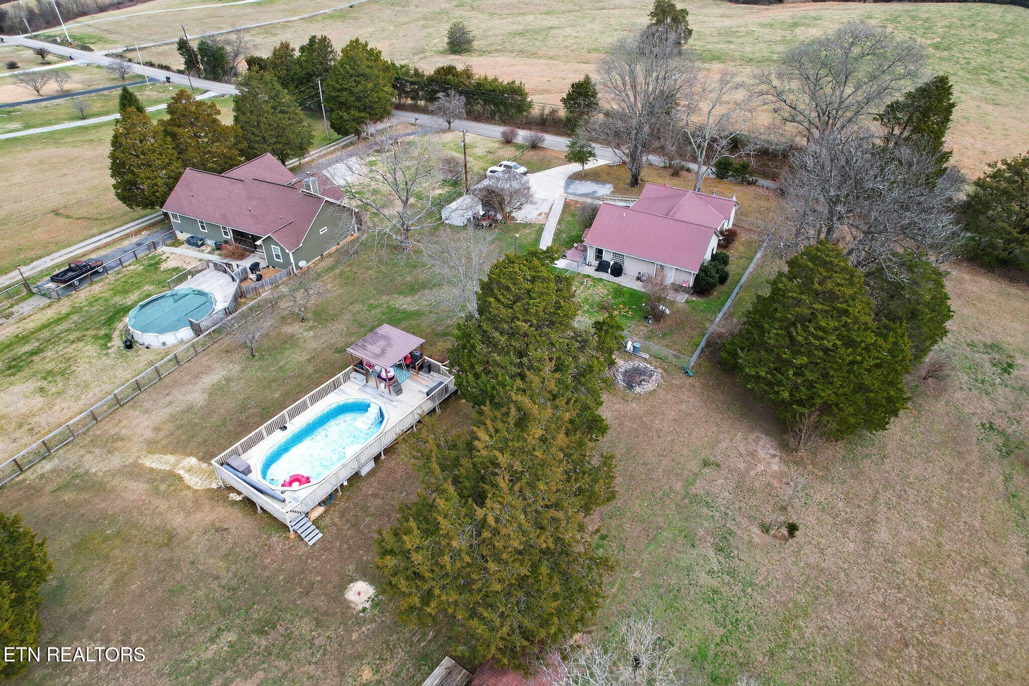 4721 Wise Springs Road Knoxville, TN 37918 - Photo 3 of 44 02_4721_Wise_Springs_Rd_Knoxville_TN_379