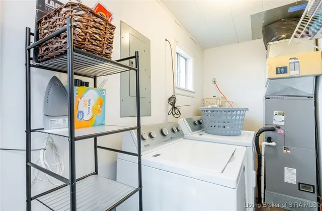 $145,000 | 320 South New York Street, Austin, IN 47102