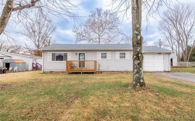 $145,000 | 320 South New York Street, Austin, IN 47102