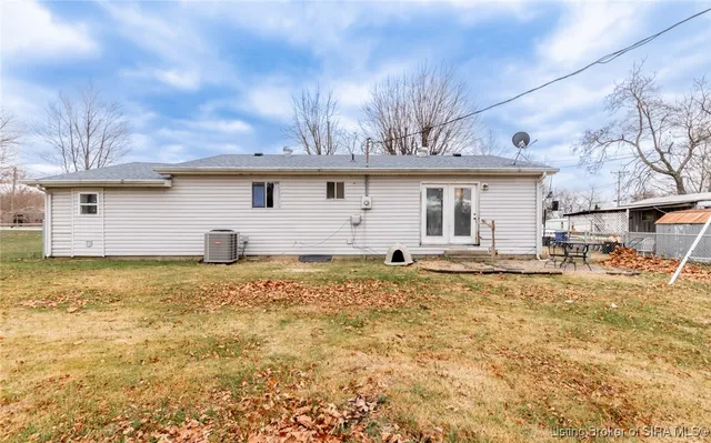 $145,000 | 320 South New York Street, Austin, IN 47102