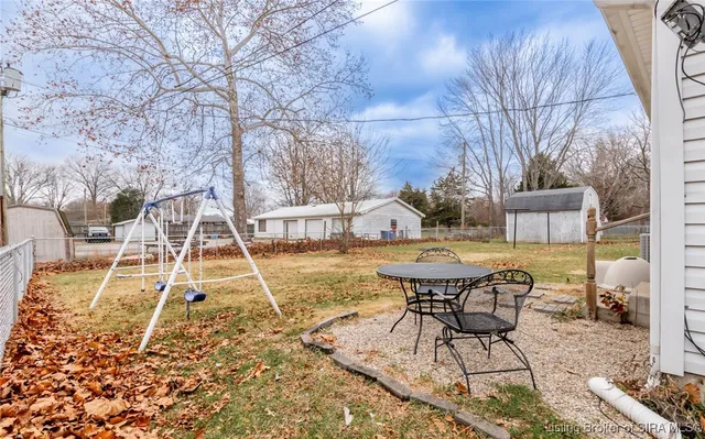 $145,000 | 320 South New York Street, Austin, IN 47102