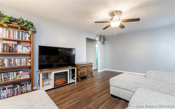 $145,000 | 320 South New York Street, Austin, IN 47102