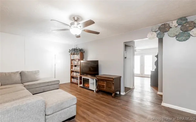 $145,000 | 320 South New York Street, Austin, IN 47102