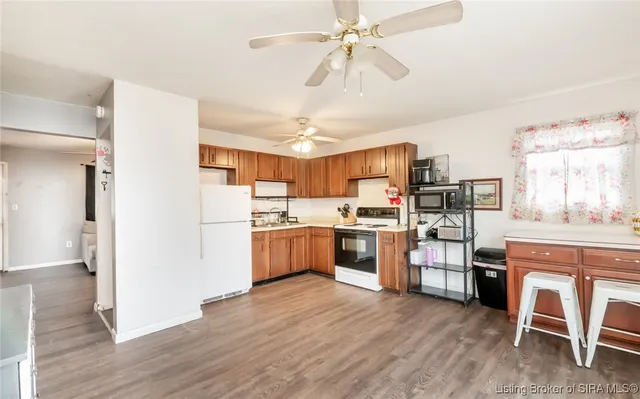 $145,000 | 320 South New York Street, Austin, IN 47102