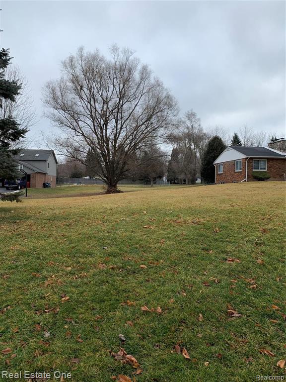 0 Lochaven Road Waterford, MI 48327 - Photo 2 of 4