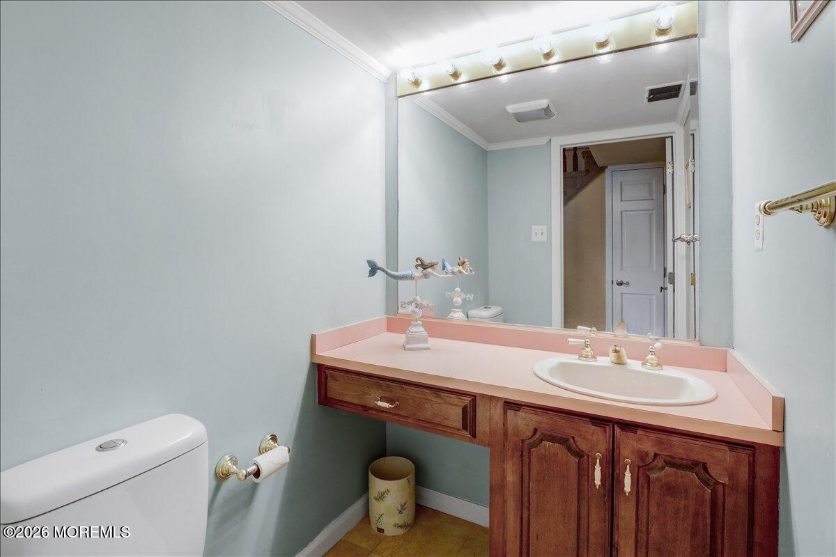 21 Applegate Road Freehold, NJ 07728 - Photo 25 of 46 Half Bath