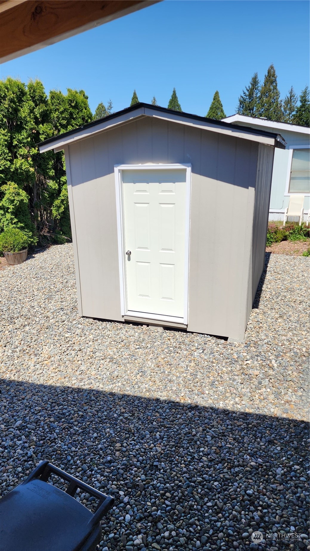 807 Mountain Villa Drive Enumclaw, WA 98022 - Photo 14 of 15 a view of a house with a yard