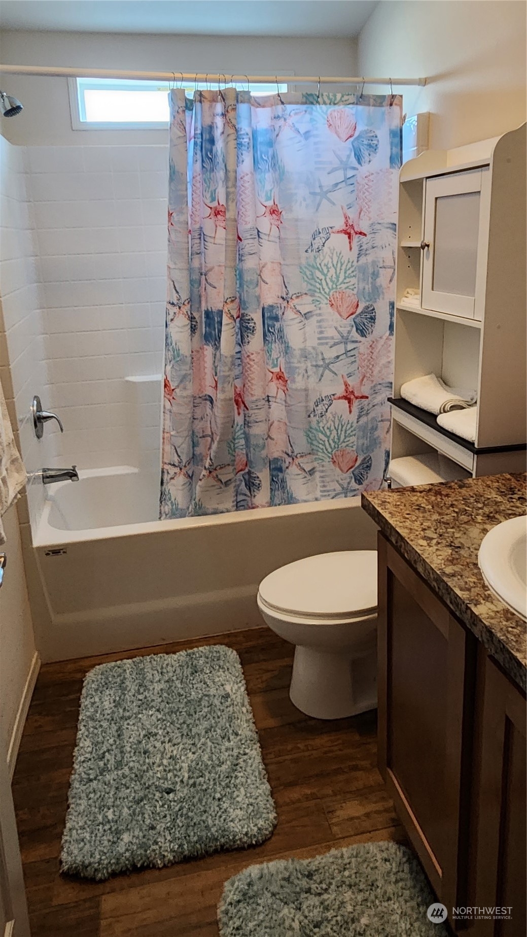807 Mountain Villa Drive Enumclaw, WA 98022 - Photo 6 of 15 a bathroom with a toilet and a shower