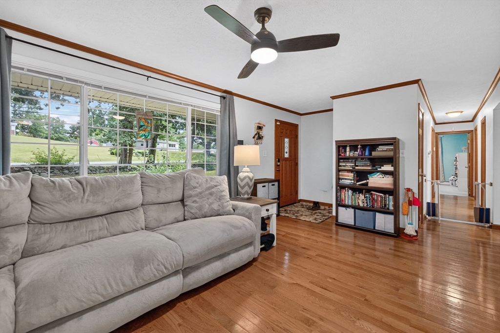 39 Rice Corner Road Brookfield, MA 01506 - Photo 3 of 41 Gallery Image 3