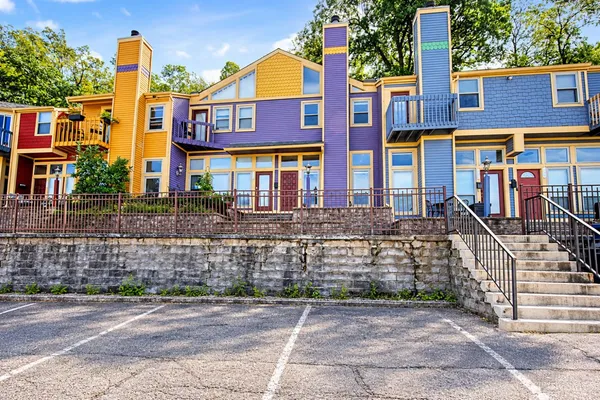 $210,000 | 550 Tusculum Avenue, Cincinnati, OH 45226