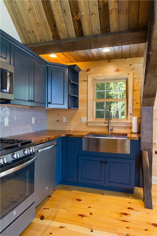 231 Chopmist Hill Road Glocester, RI 02814 - Photo 26 of 34 Gallery Image 26
