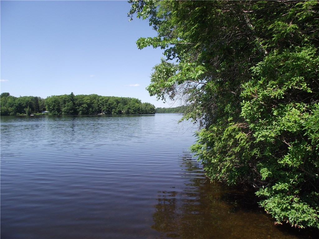 231 Chopmist Hill Road Glocester, RI 02814 - Photo 4 of 34 Gallery Image 4