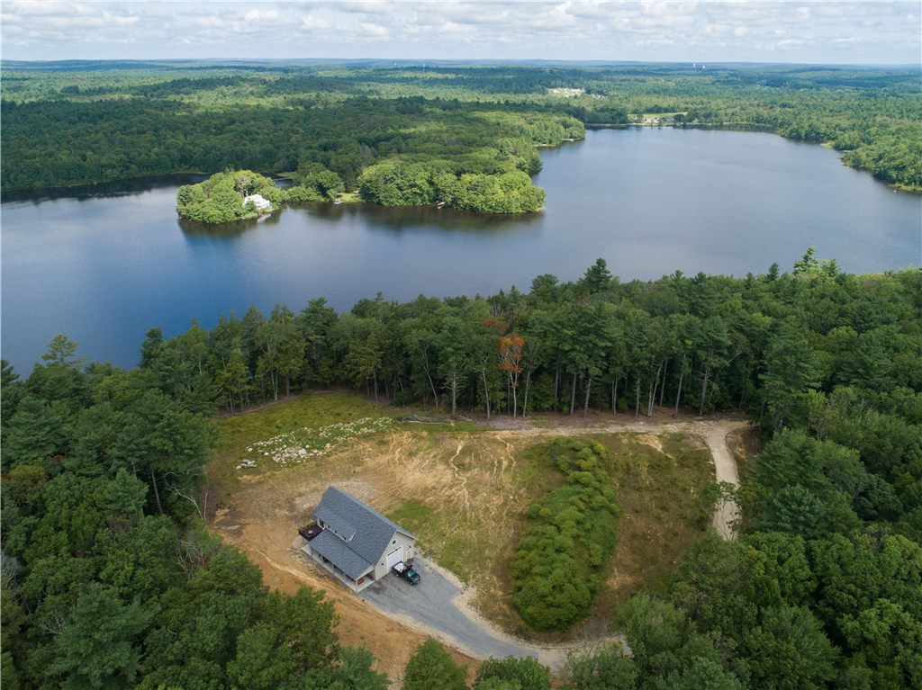 231 Chopmist Hill Road Glocester, RI 02814 - Photo 5 of 34 Gallery Image 5