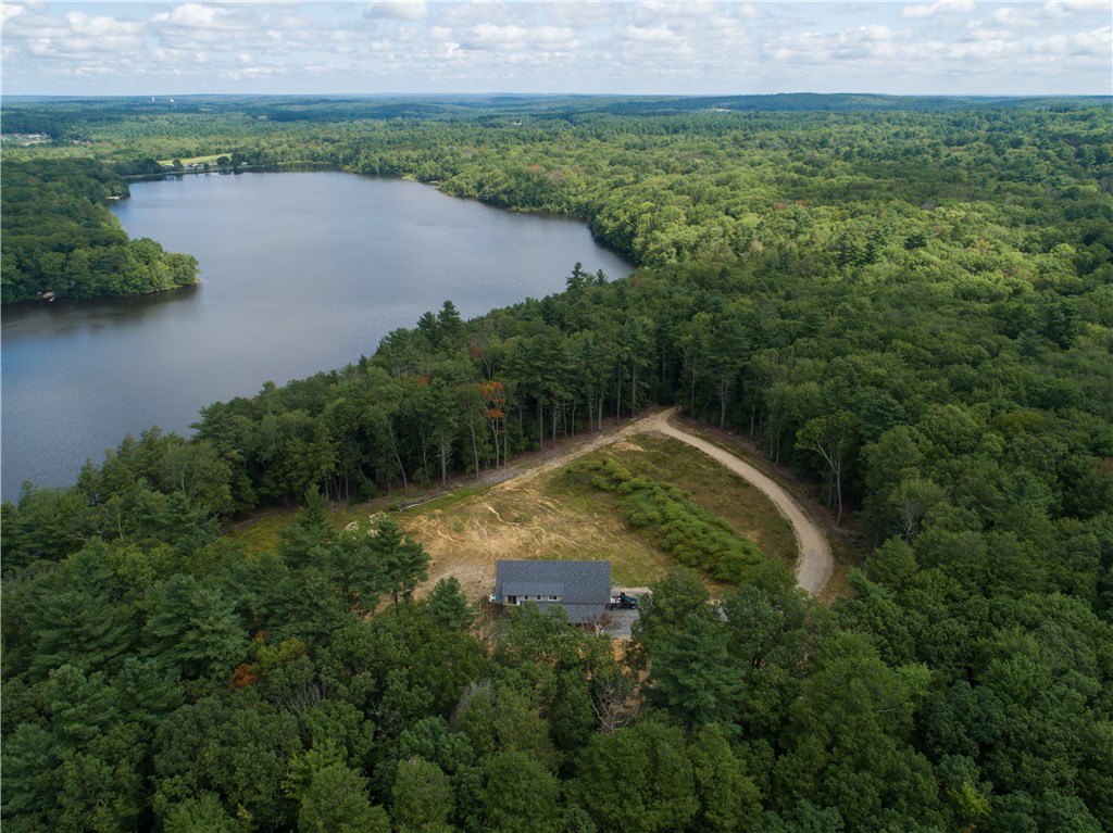 231 Chopmist Hill Road Glocester, RI 02814 - Photo 8 of 34 Gallery Image 8