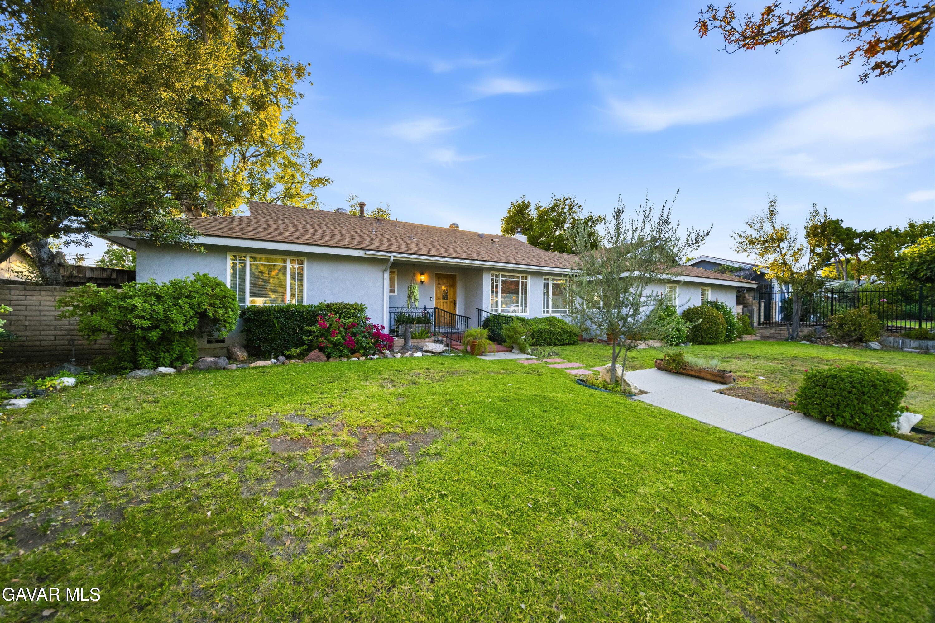 10739 Reseda Boulevard Porter Ranch, CA 91326 - Photo 4 of 57 10739 Reseda Blvd Porter Ranch-4