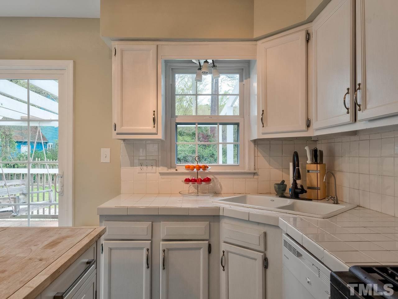 2700 Heathersmith Court Raleigh, NC 27604 - Photo 19 of 28