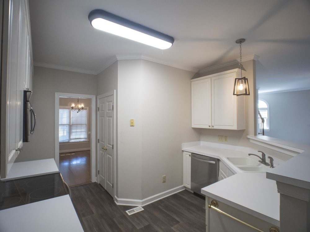 4604 Interlachen Place Raleigh, NC 27612 - Photo 9 of 30 Photo 9