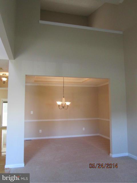 130 West Heather Road Bel Air, MD 21014 - Photo 5 of 27 Living Room