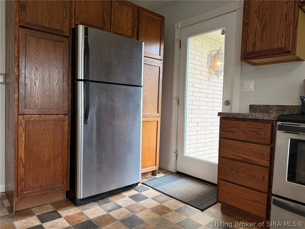 1110 West Helton Road Scottsburg, IN 47170 - Photo 12 of 22