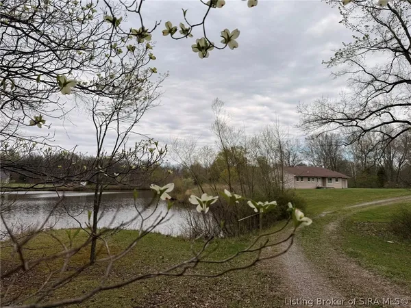 $454,900 | 1110 West Helton Road, Scottsburg, IN 47170