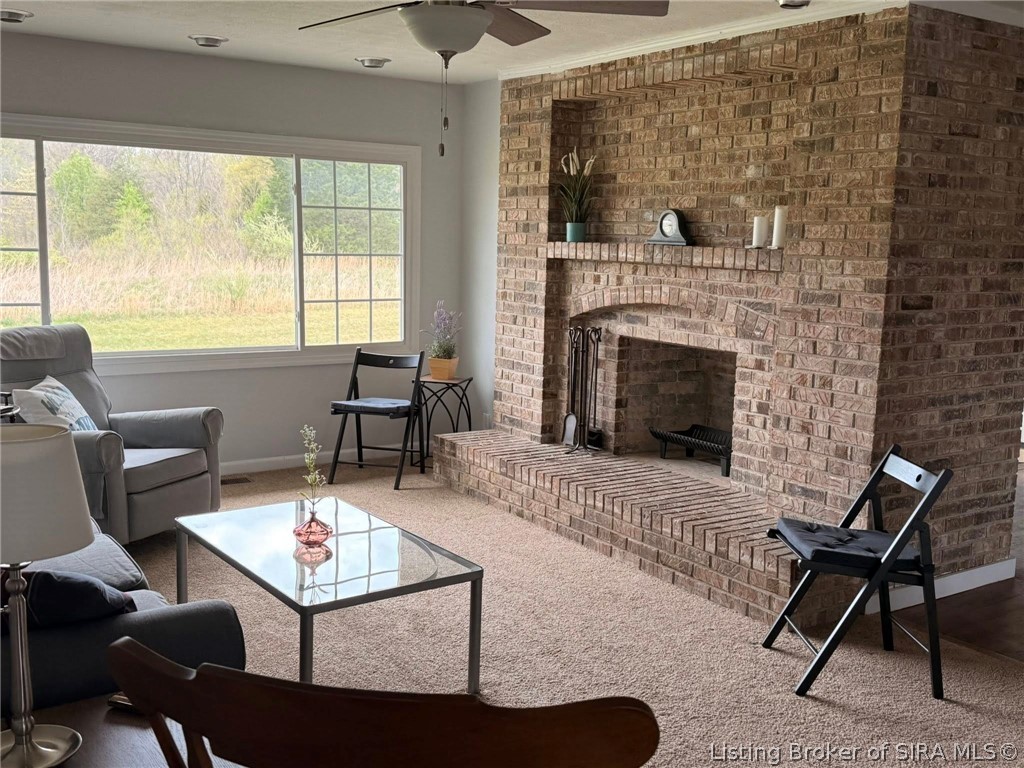 1110 West Helton Road Scottsburg, IN 47170 - Photo 8 of 22 Living room