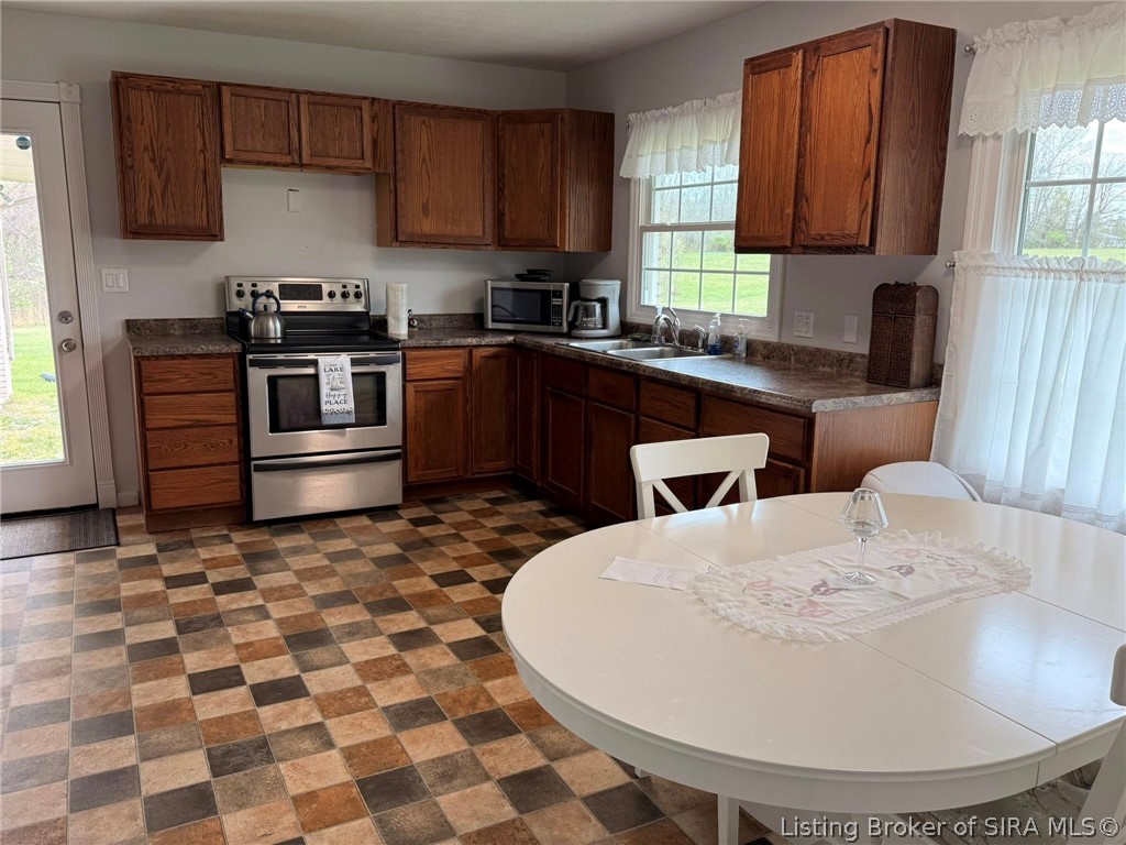 1110 West Helton Road Scottsburg, IN 47170 - Photo 10 of 22