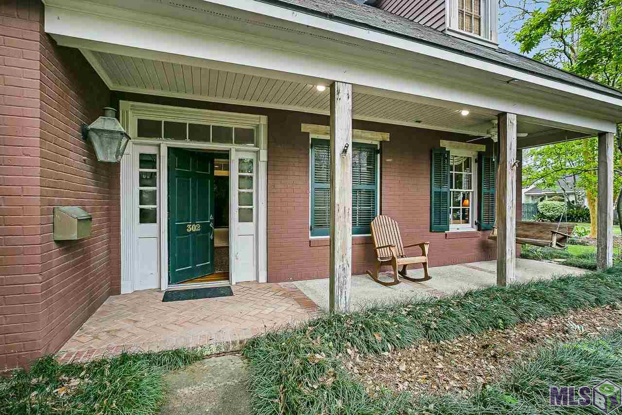 302 LSU Avenue Baton Rouge, LA 70808 - Photo 1 of 36 LSU Ave Acadian Stunner