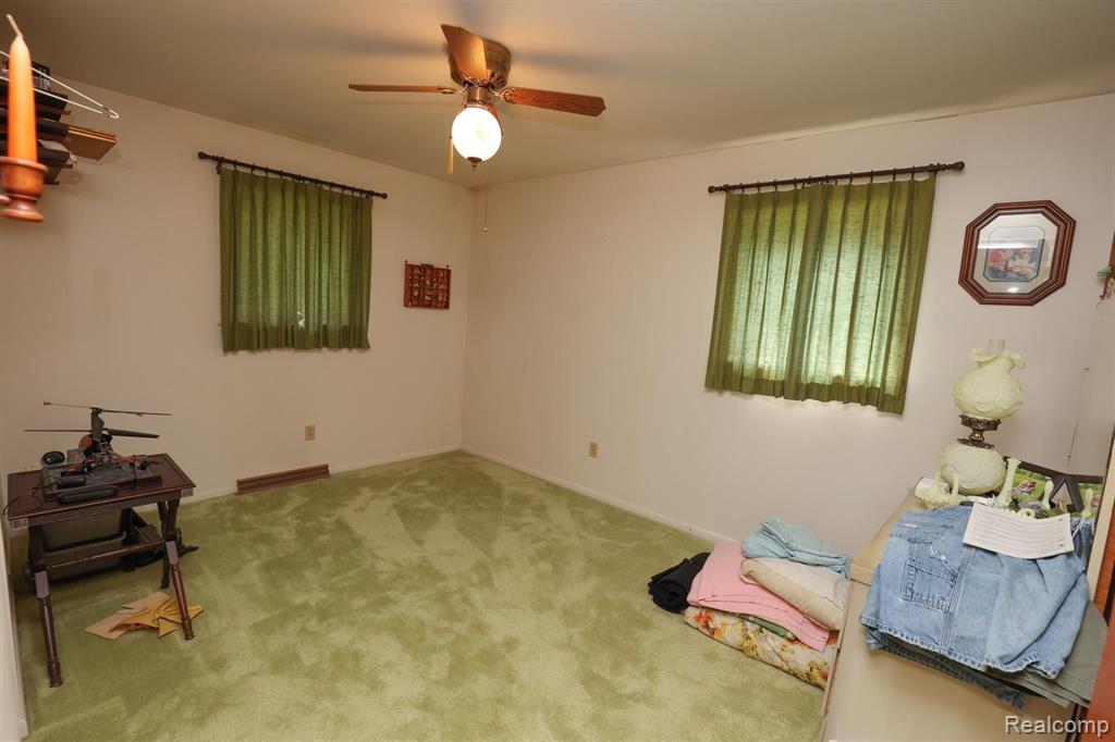 5896 Cobb Road Lapeer, MI 48446 - Photo 14 of 42