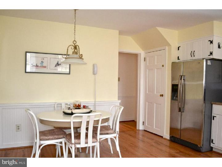 265 Colket Lane Wayne, PA 19087 - Photo 8 of 23 Kitchen