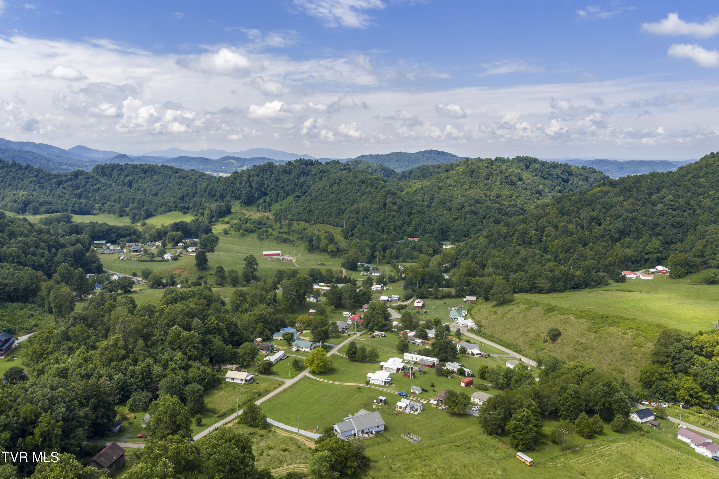 133 Ug Buckles Road Elizabethton, TN 37643 - Photo 54 of 59 UGBuckles-aerials-8