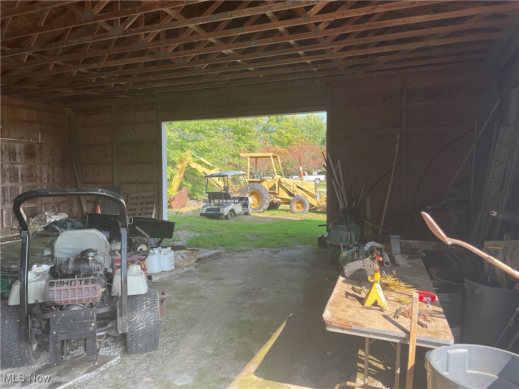 9889 New Road North Jackson, OH 44451 - Photo 14 of 30 View of garage