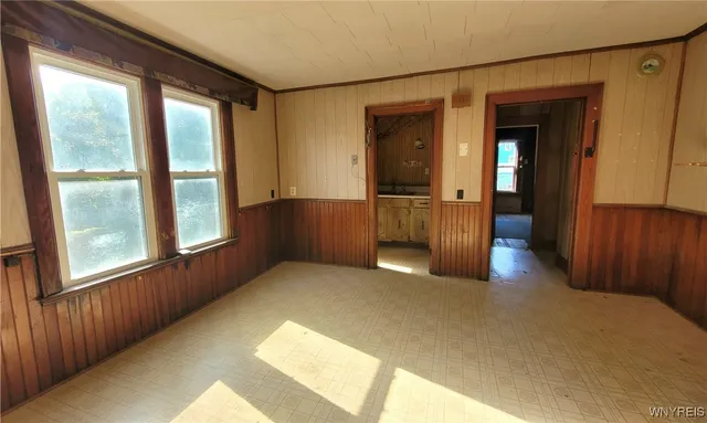 $1,000 | 325 Box Avenue, Buffalo, NY 14211