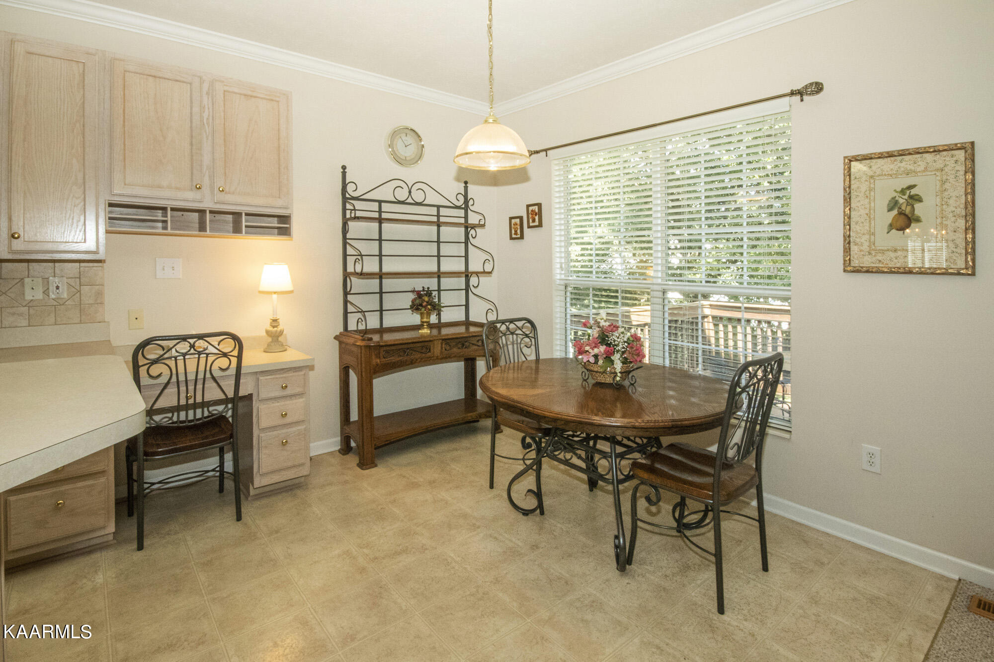 1214 Vale View Road Knoxville, TN 37922 - Photo 13 of 34 V19A3506