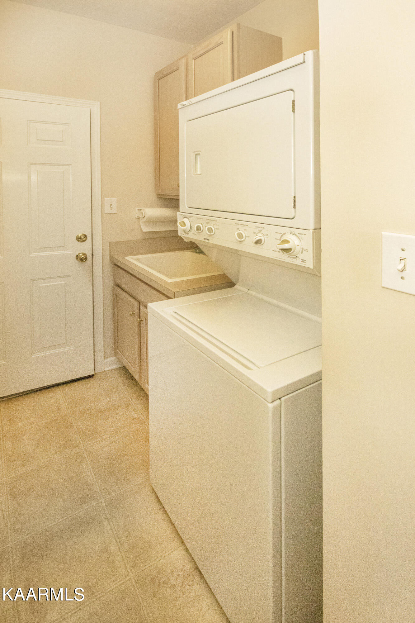 1214 Vale View Road Knoxville, TN 37922 - Photo 27 of 34 V19A3519
